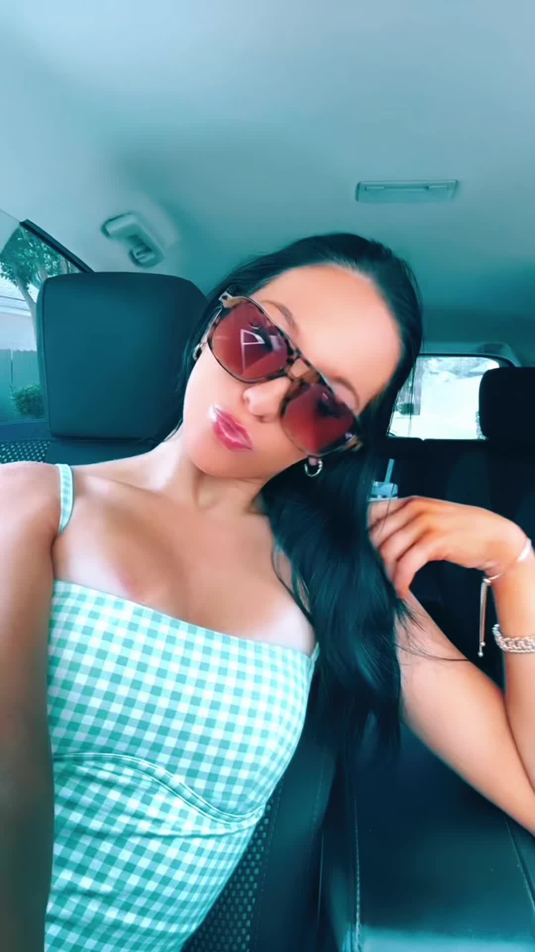 @𝐂𝐡𝐥𝐨