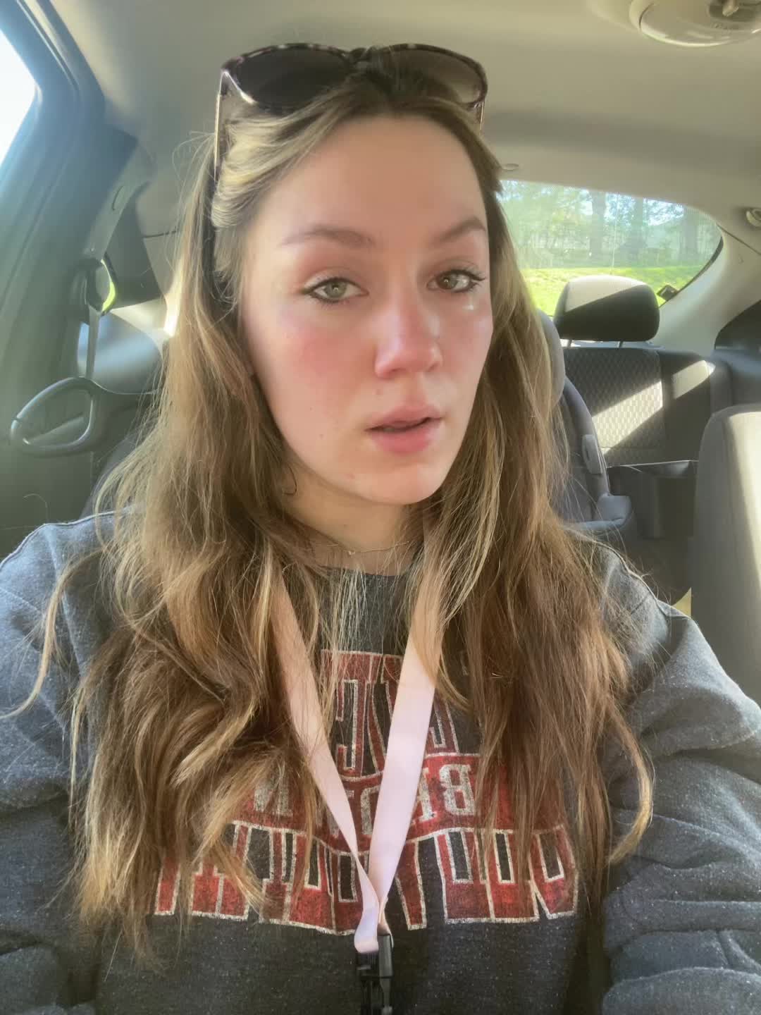 @milfmom