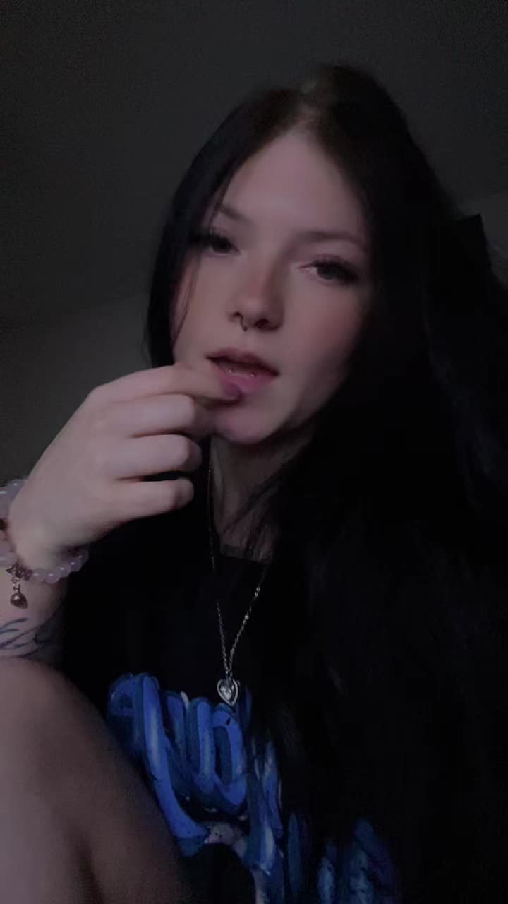@rikkileighs0fficial