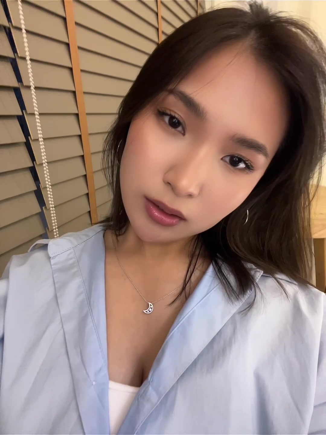 @Akonai✨