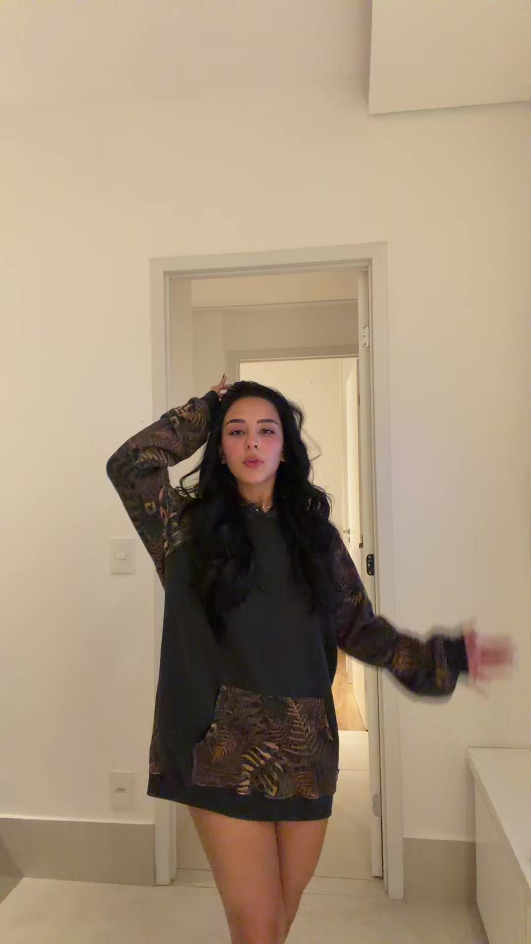 @thatafreitas