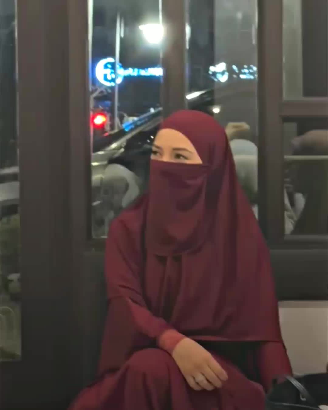 @nunha