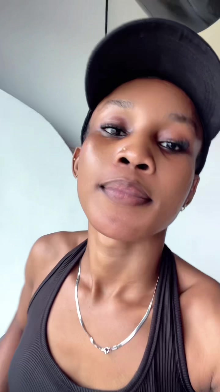 @SLIMTIZZYHAIRLINE05