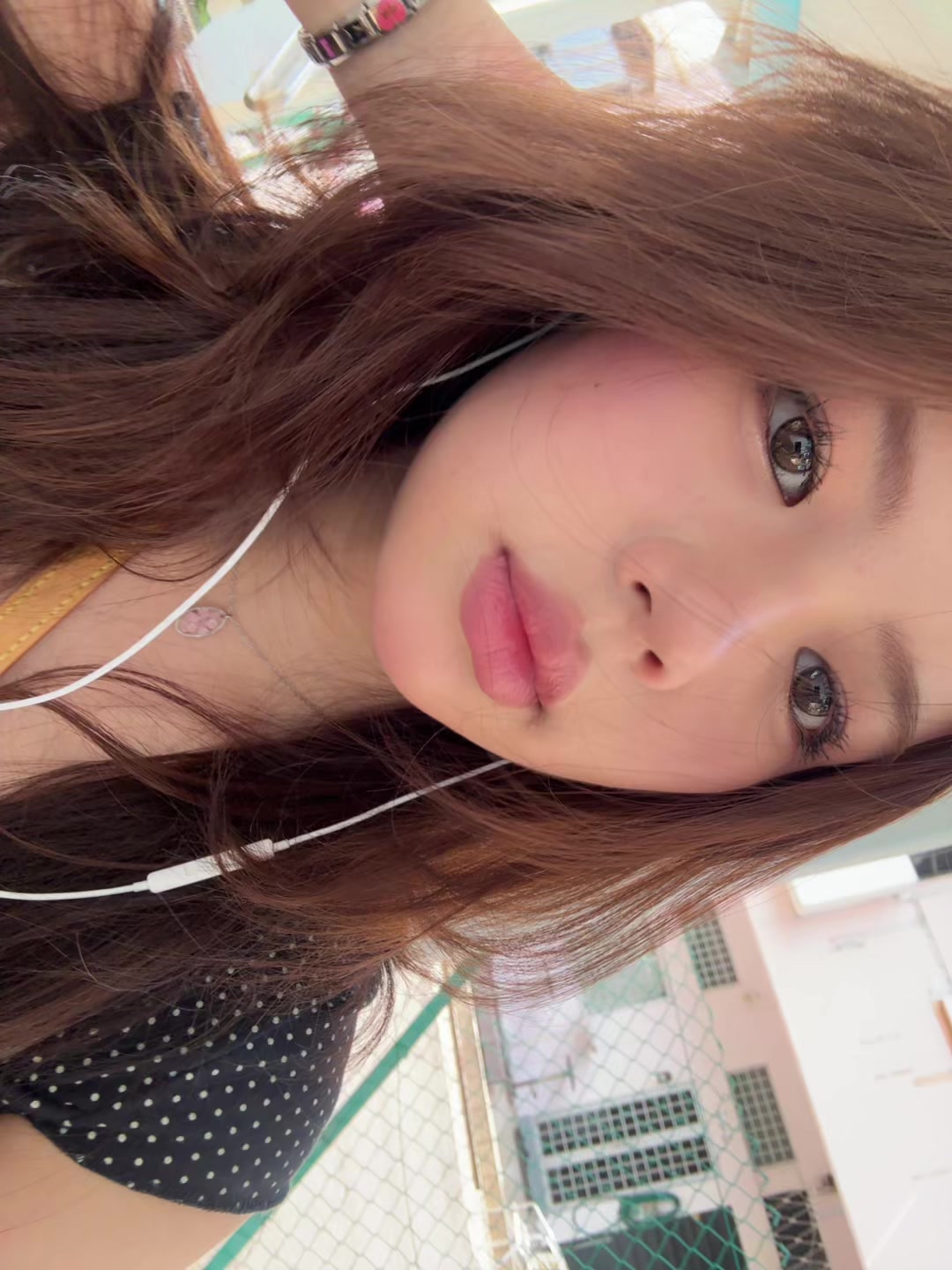@j77mmy