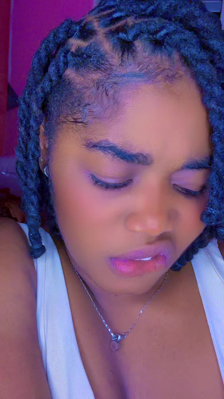 @Aisha_Girls💜☯️