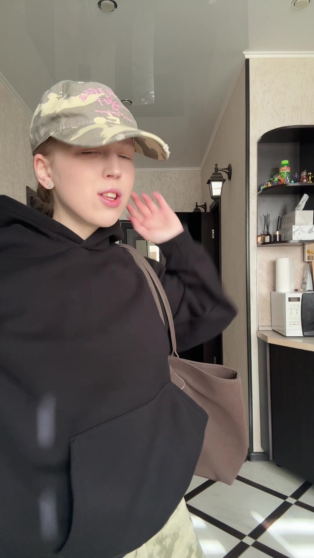 @джонияр