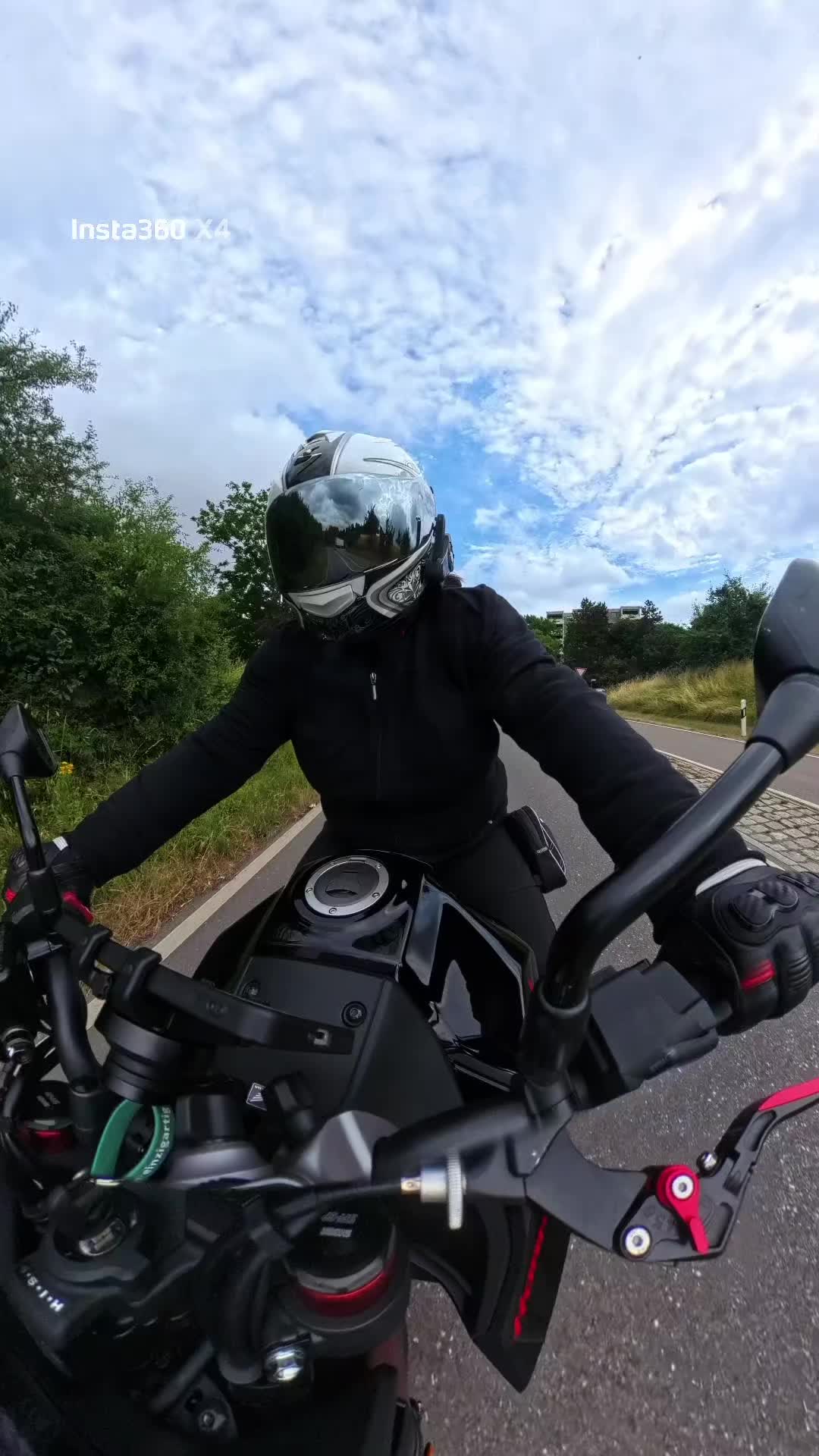 @Biker-Nudel🏴&zwj;☠️