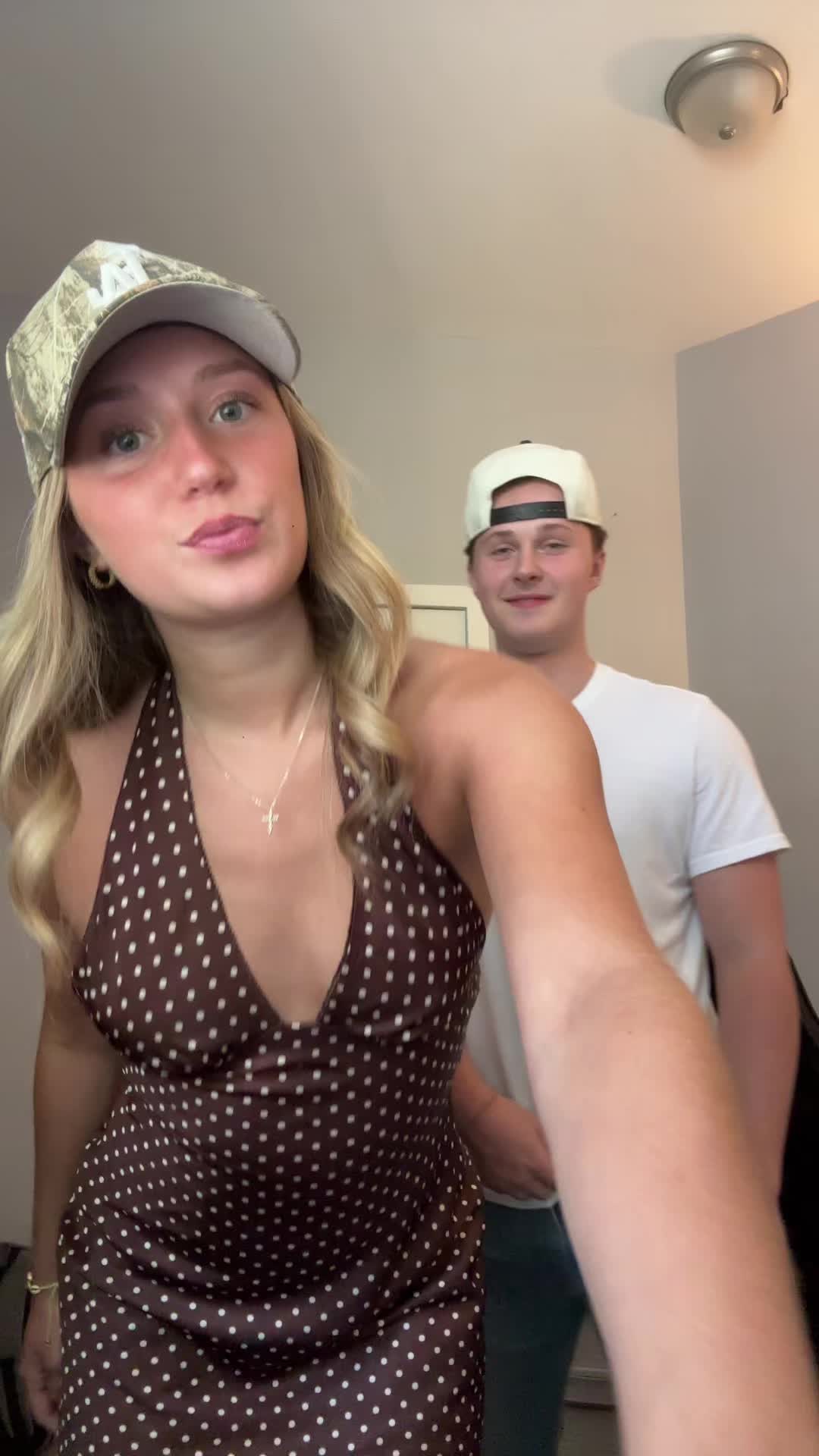 @izzyyyrusso