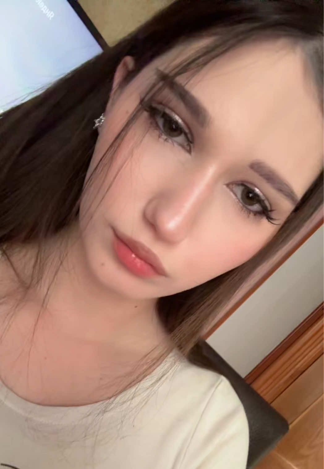 @j.frvryoung9