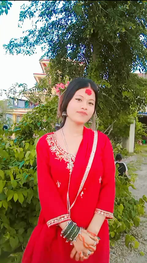 @❤️tharuniya❤️