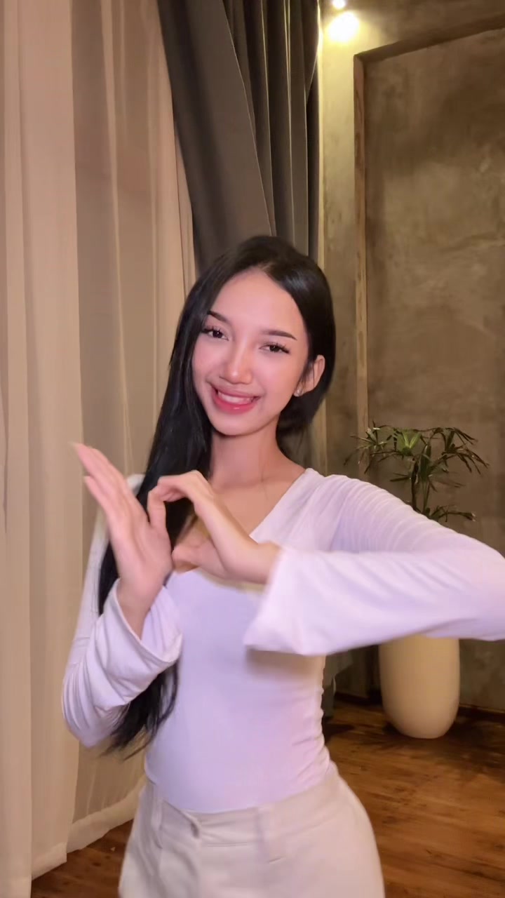@ayusiswariaaa