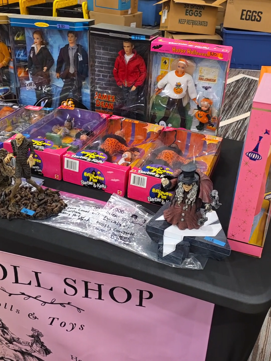 @Syls the doll lady ๐