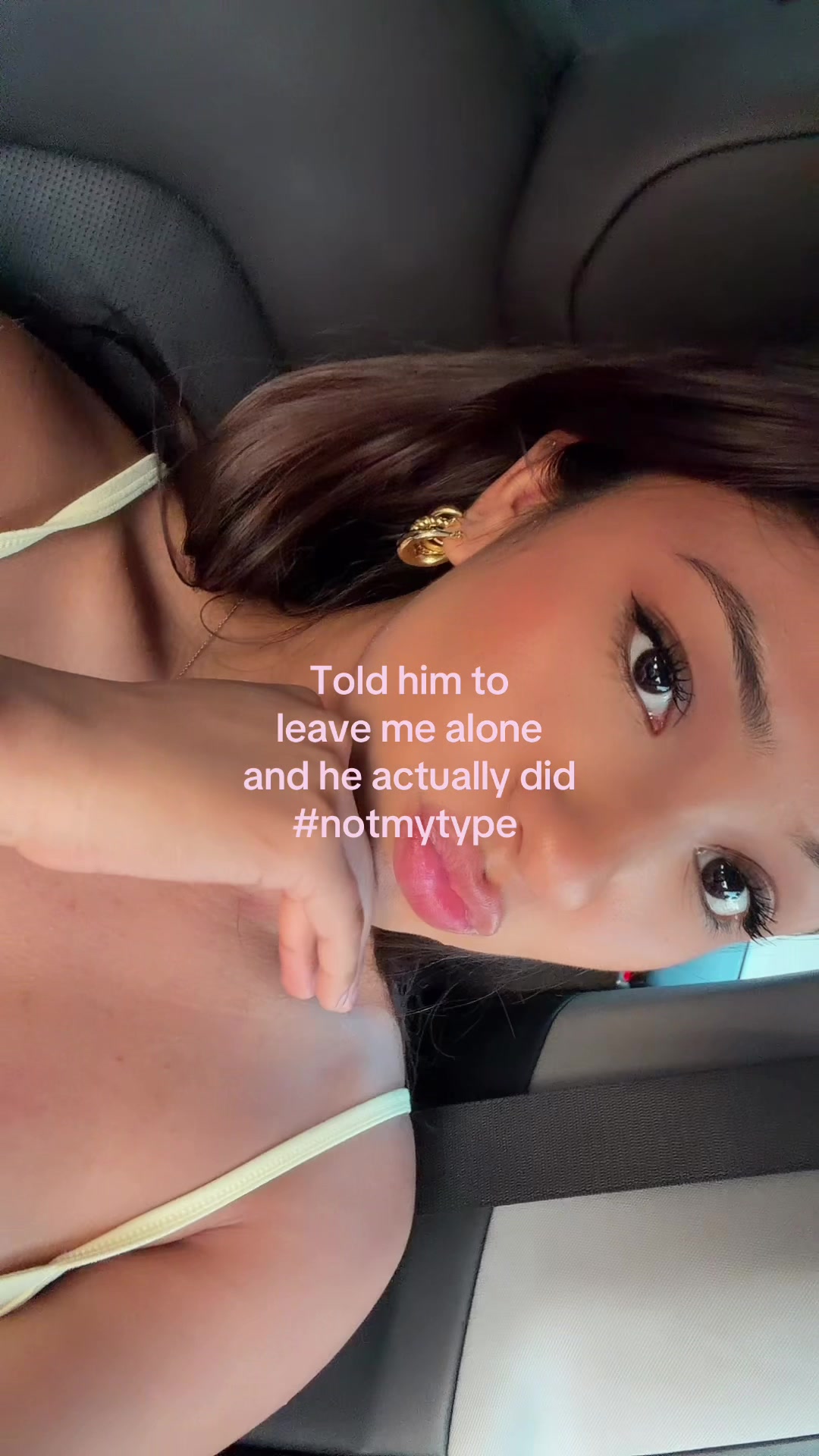 @nicole