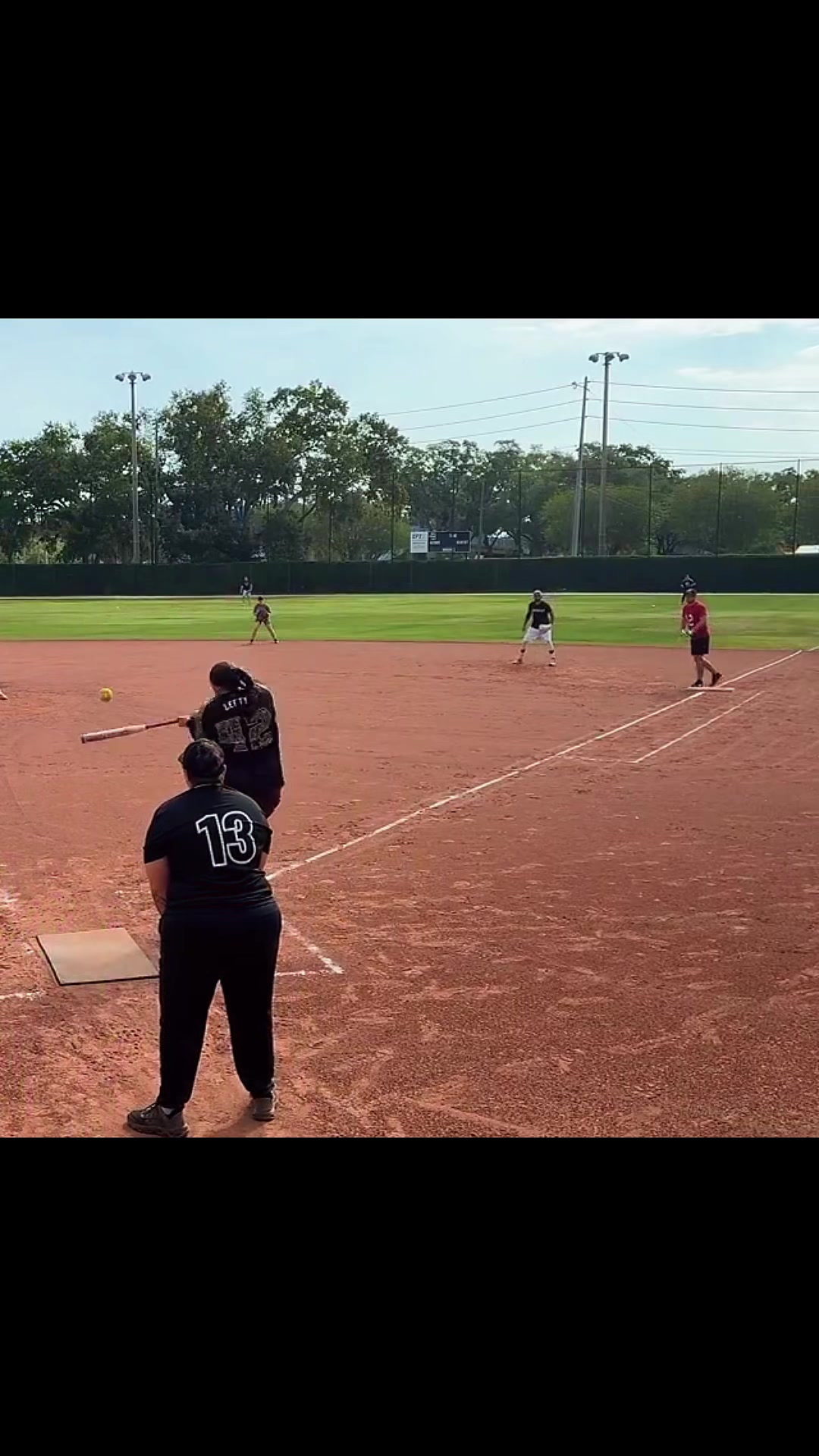 @that.slowpitch.lefty