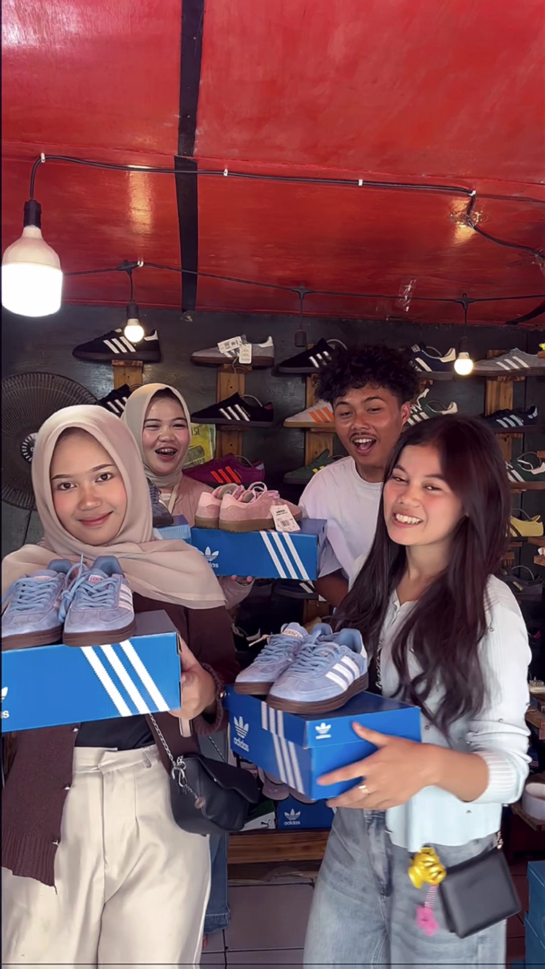@SEPATU SECOND BANDUNG
