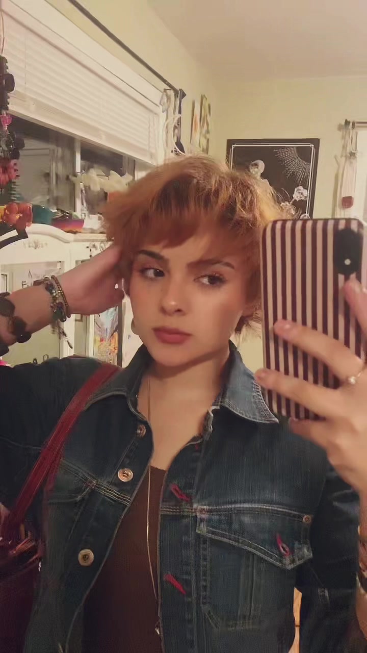 @fionaapplelover_69
