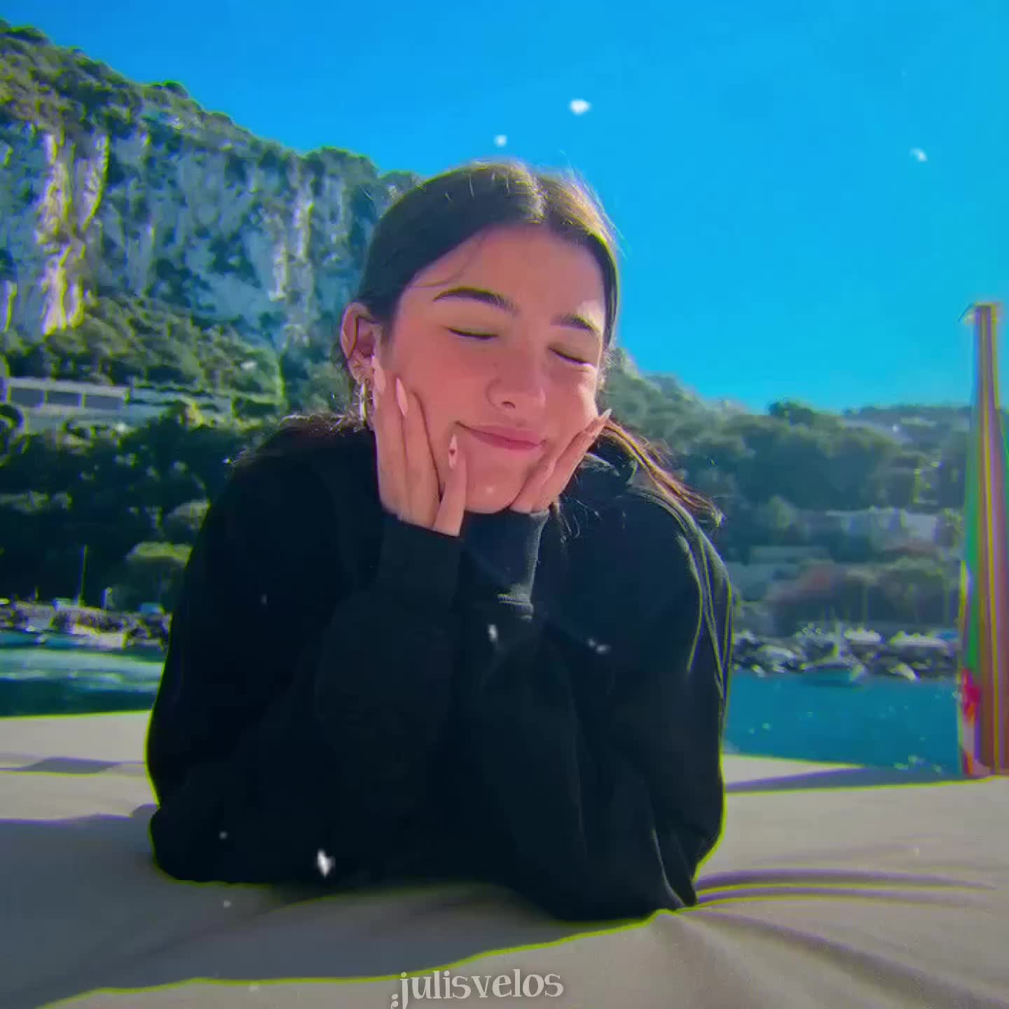 @julisvelos ❦