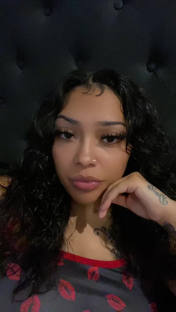 @JANELLE💜💋NelleNelle🎀⛈️🥀