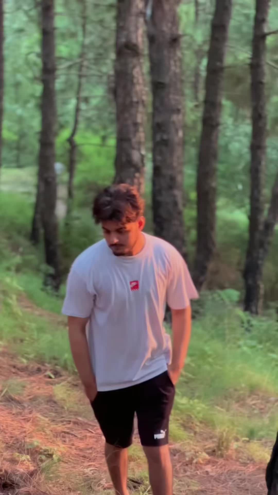 @KHAN 🚩