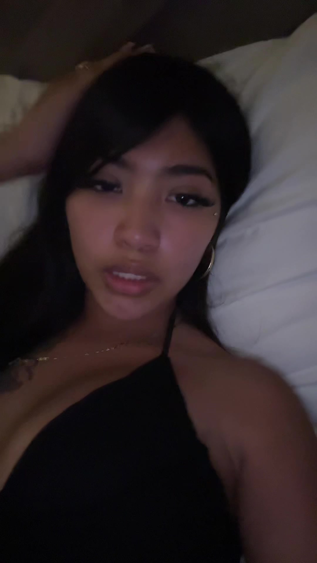 @y