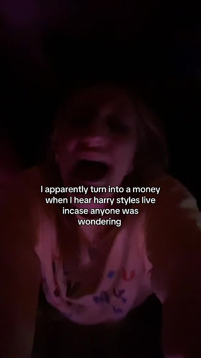 @karlieinbloom