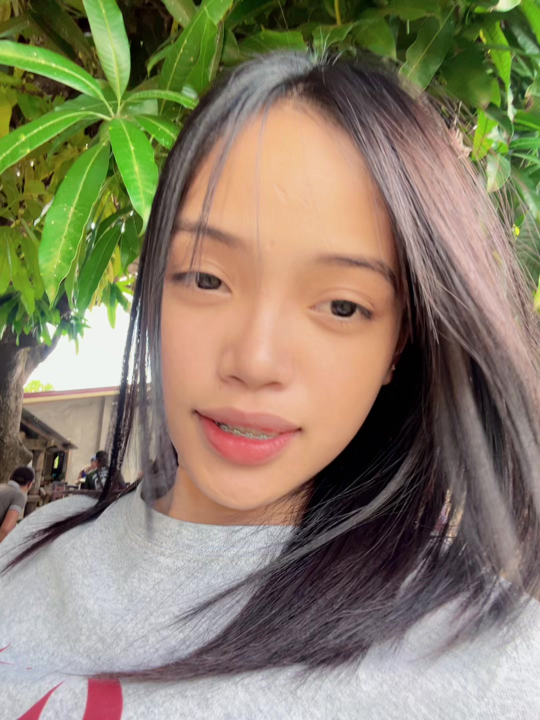@leishiii