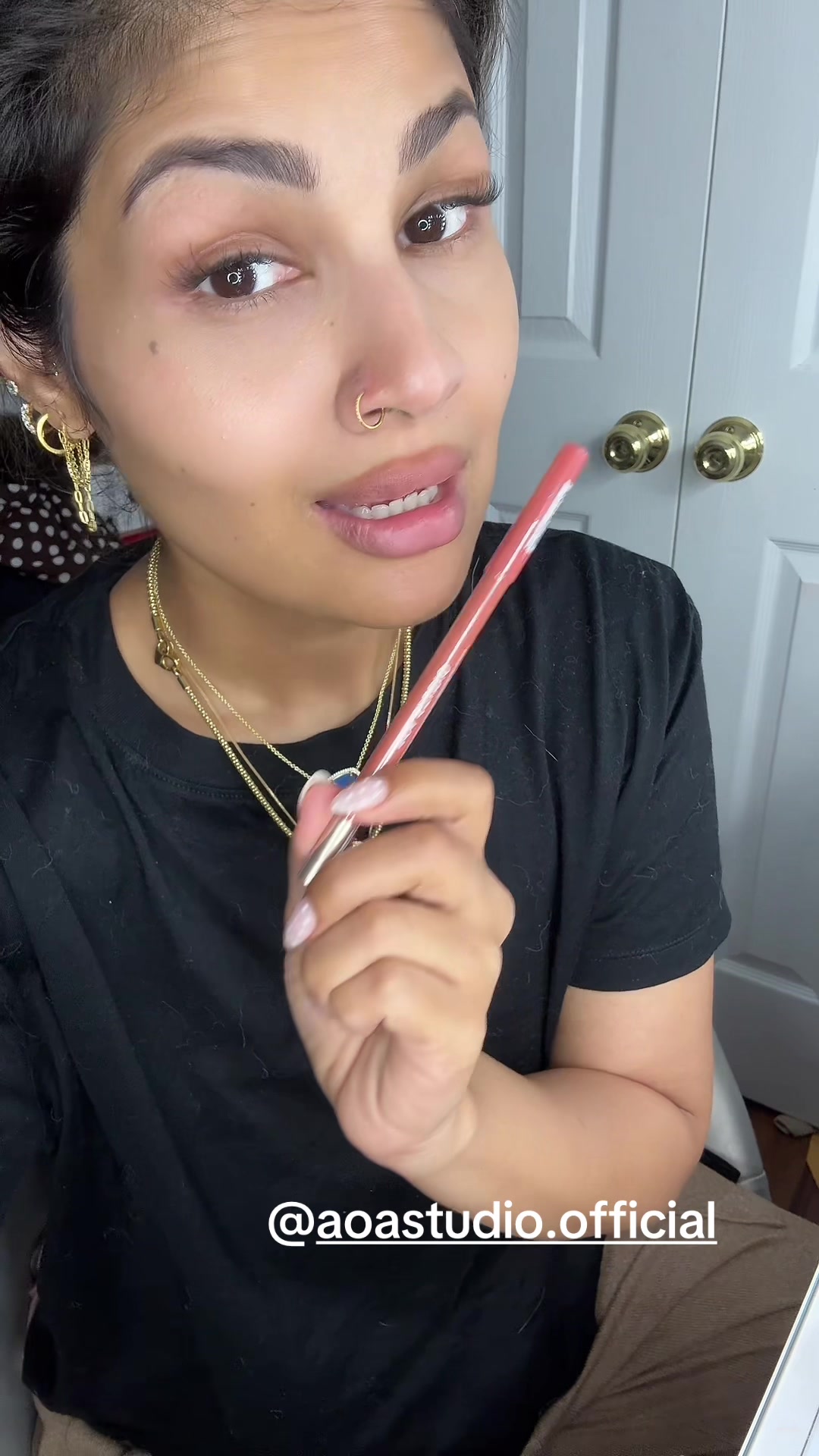 @MakeupLaveena