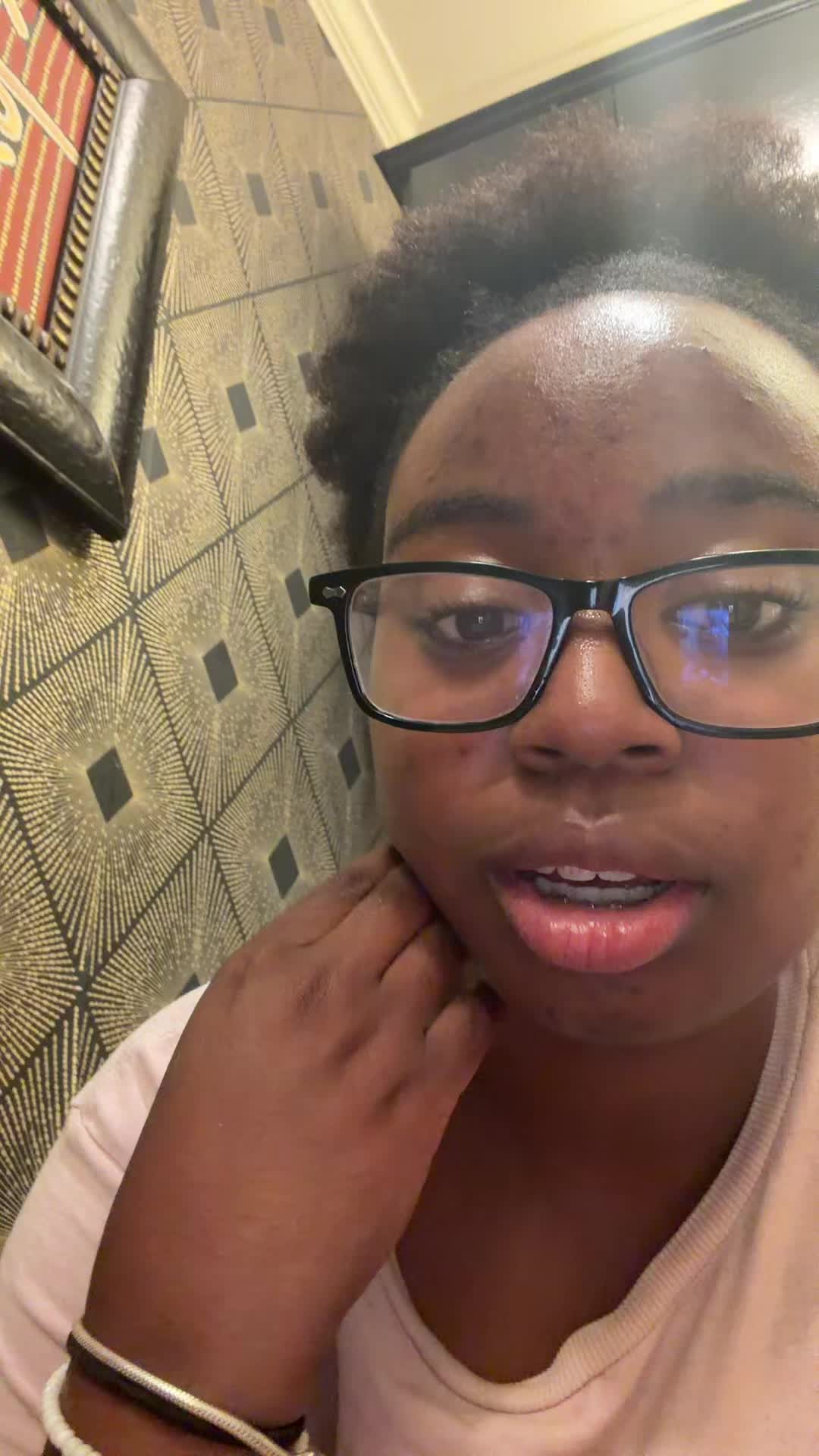 @SOLONARRR