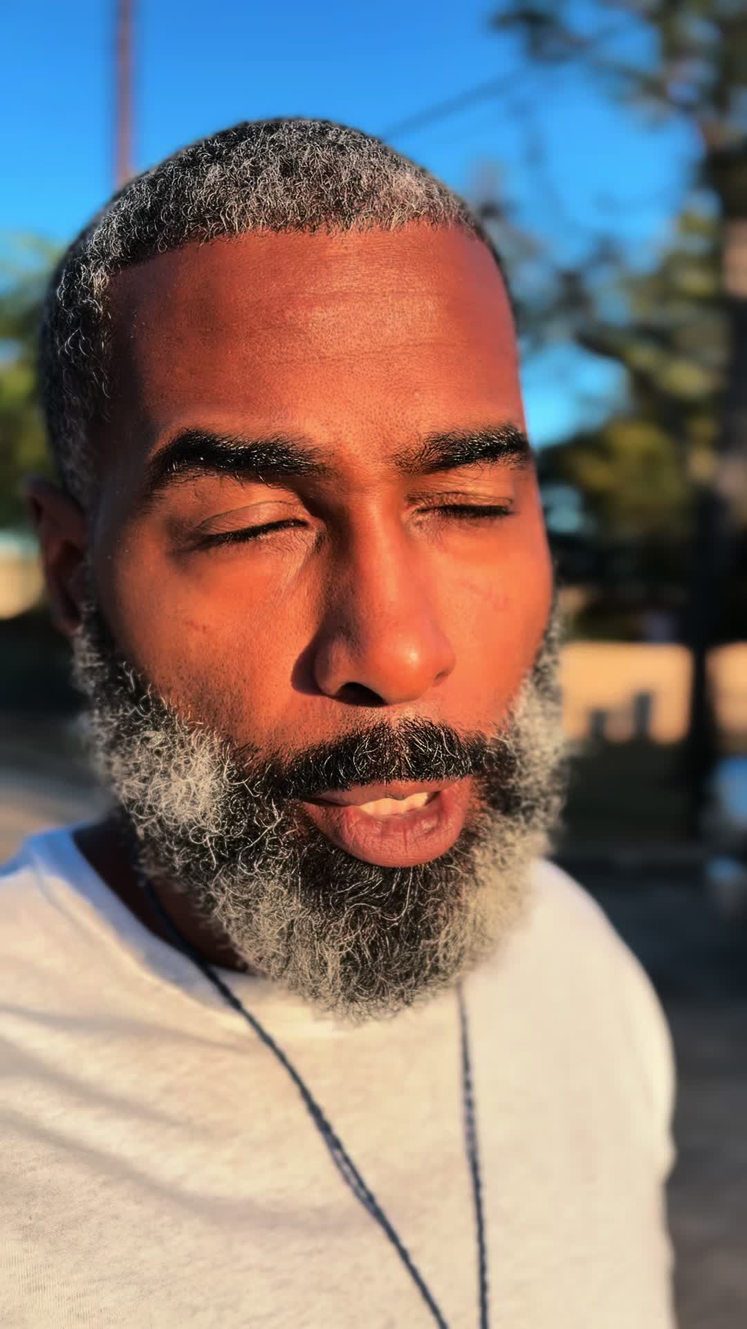 @laughlikefollow3x