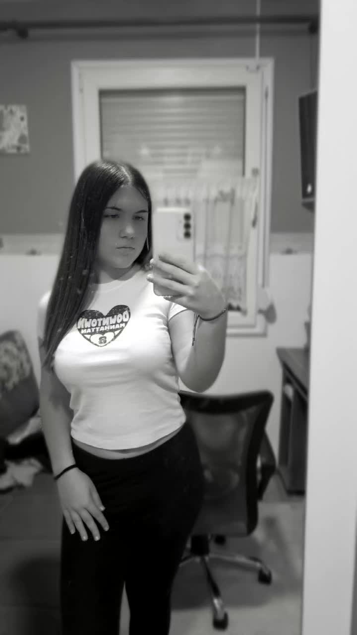 @миона 🎀