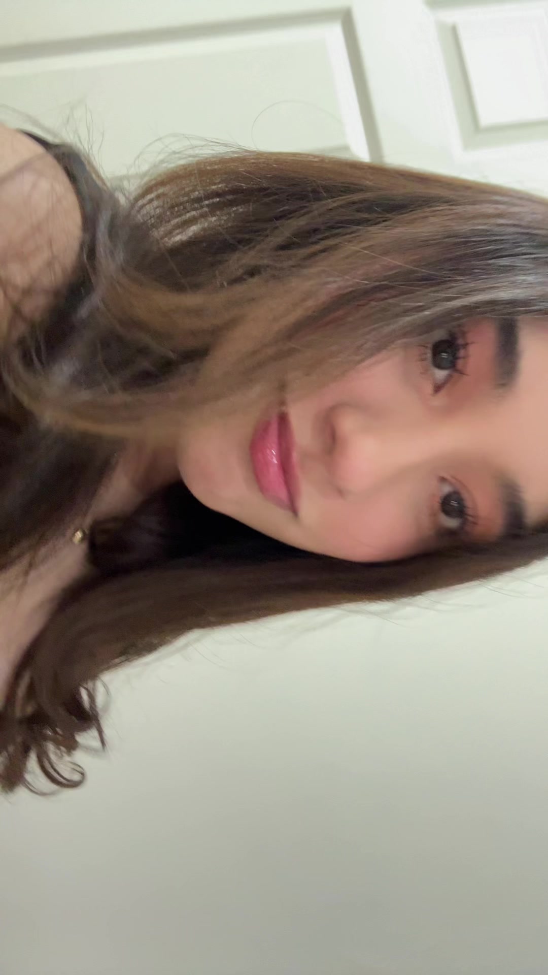 @isabella