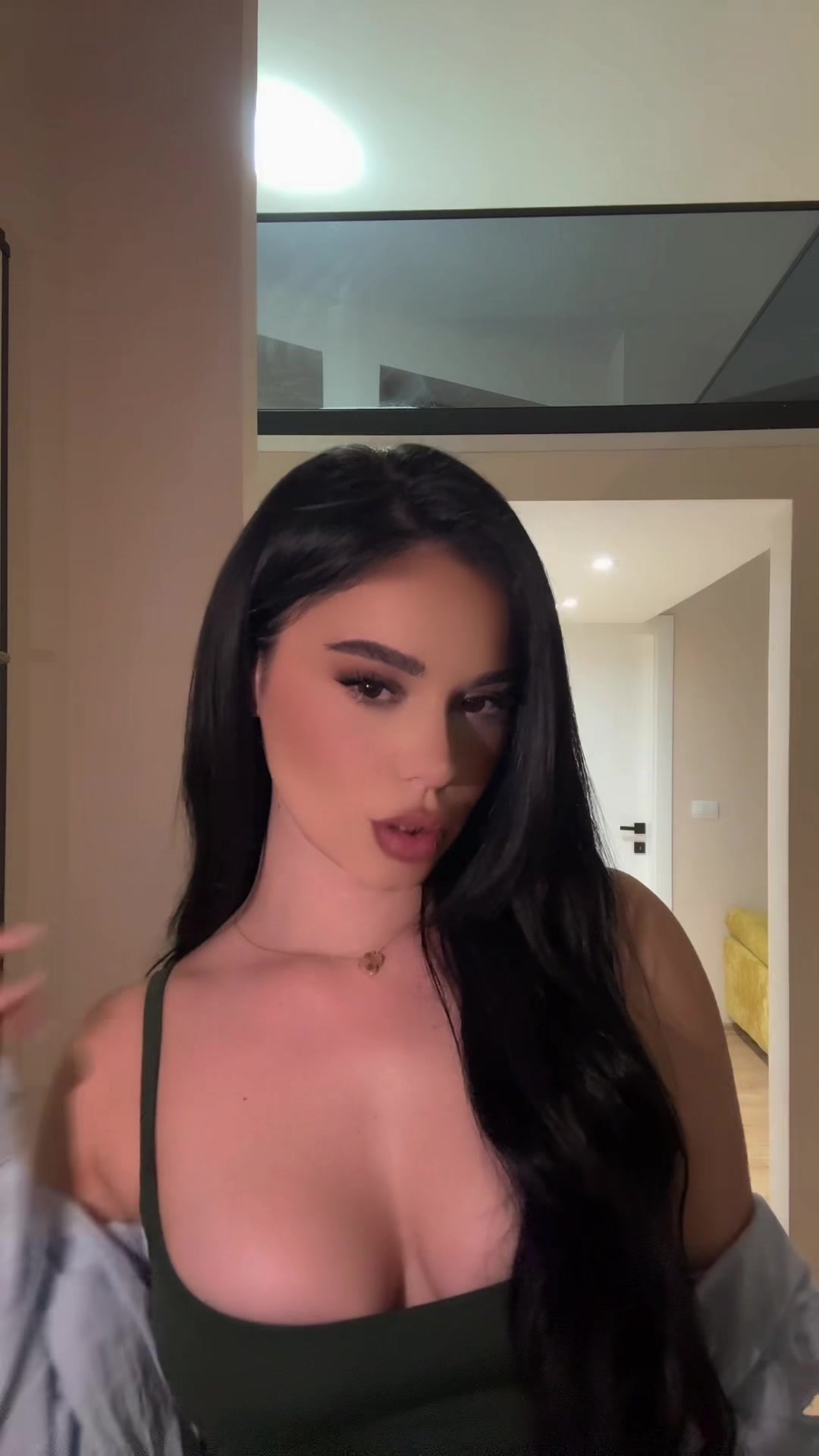 @Elisabeta