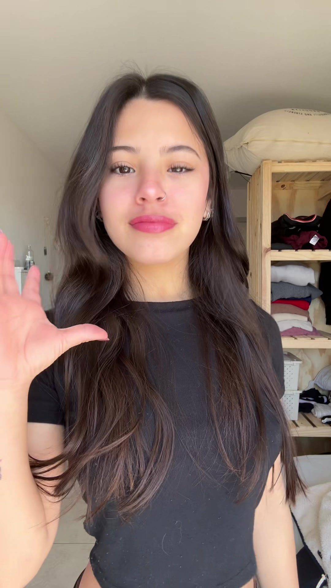 @briflores__