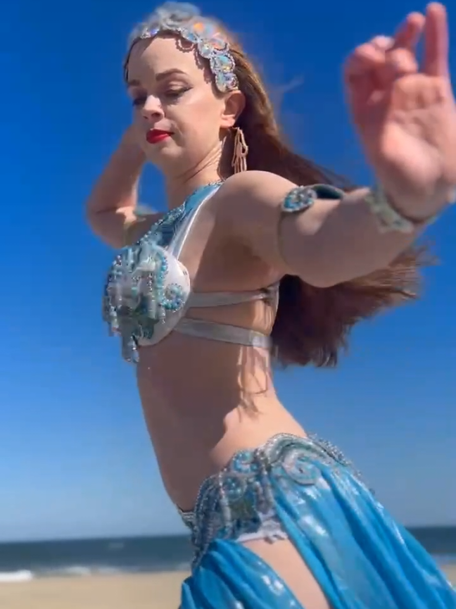 @Lauren_Thorkatla_BellyDance