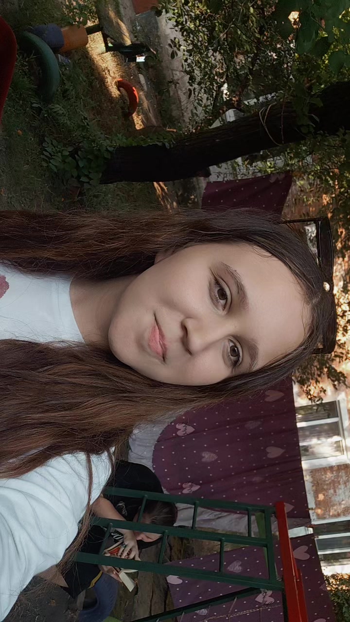 @olesya_fox