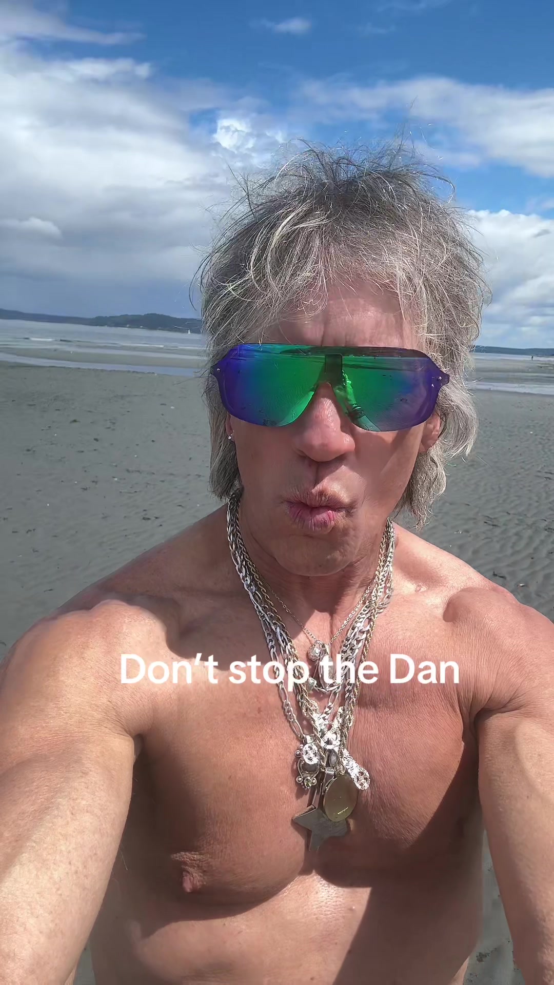 @Dan Paris