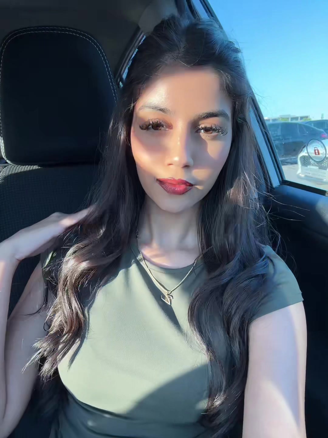 @v