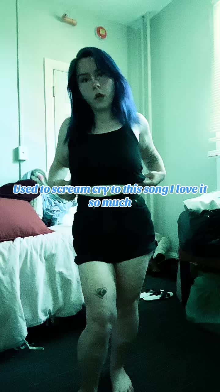 @its.courtneys.w0r1d