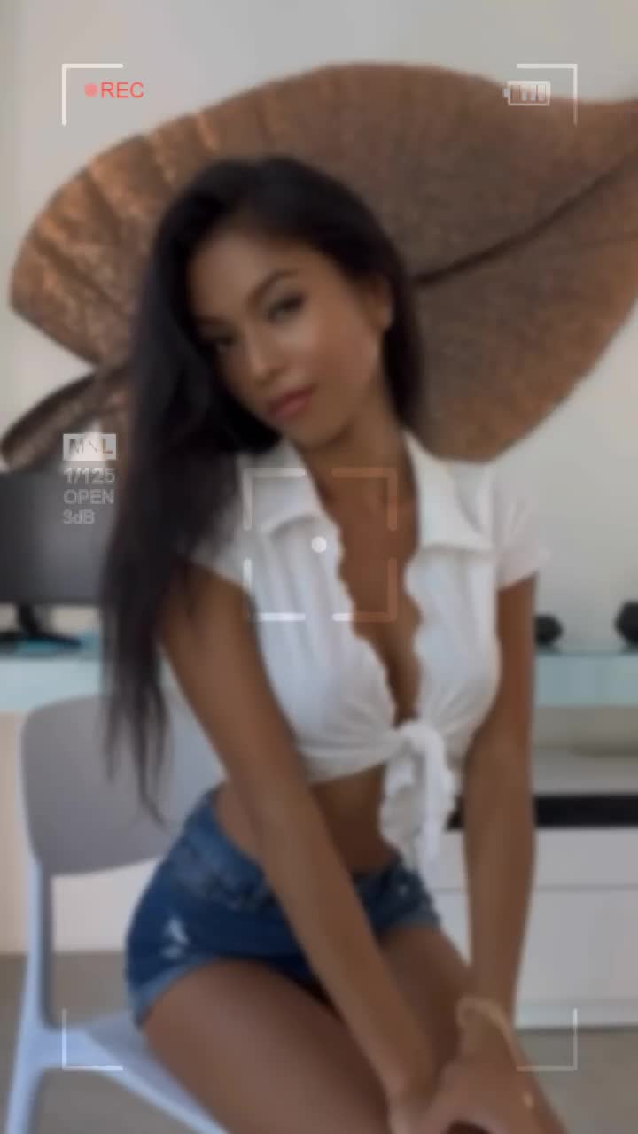 @annamaple