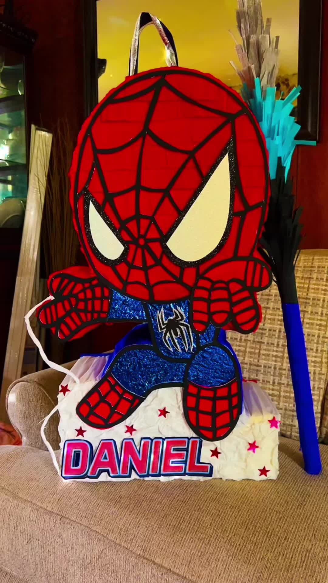 @Carol’sPiñatas and more