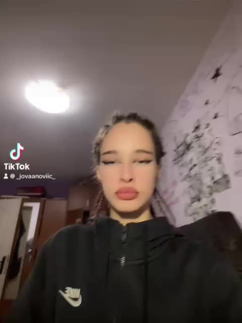 @sara🐊