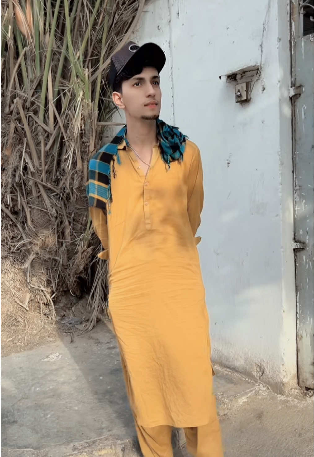 @👑پرویز جانان🫰