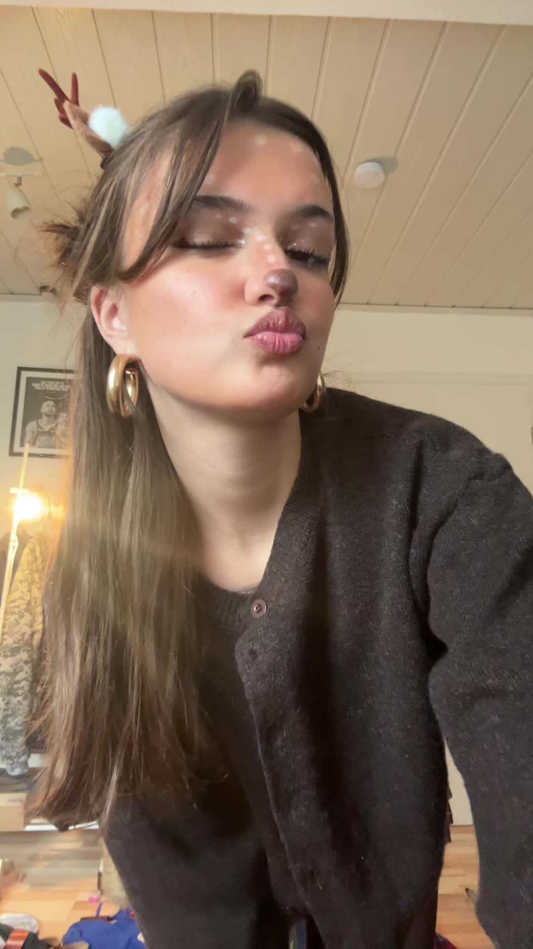 @emmi🐞