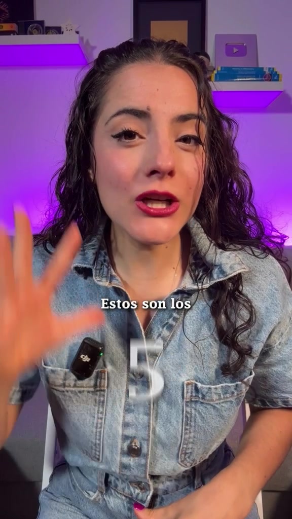 @María Aperador