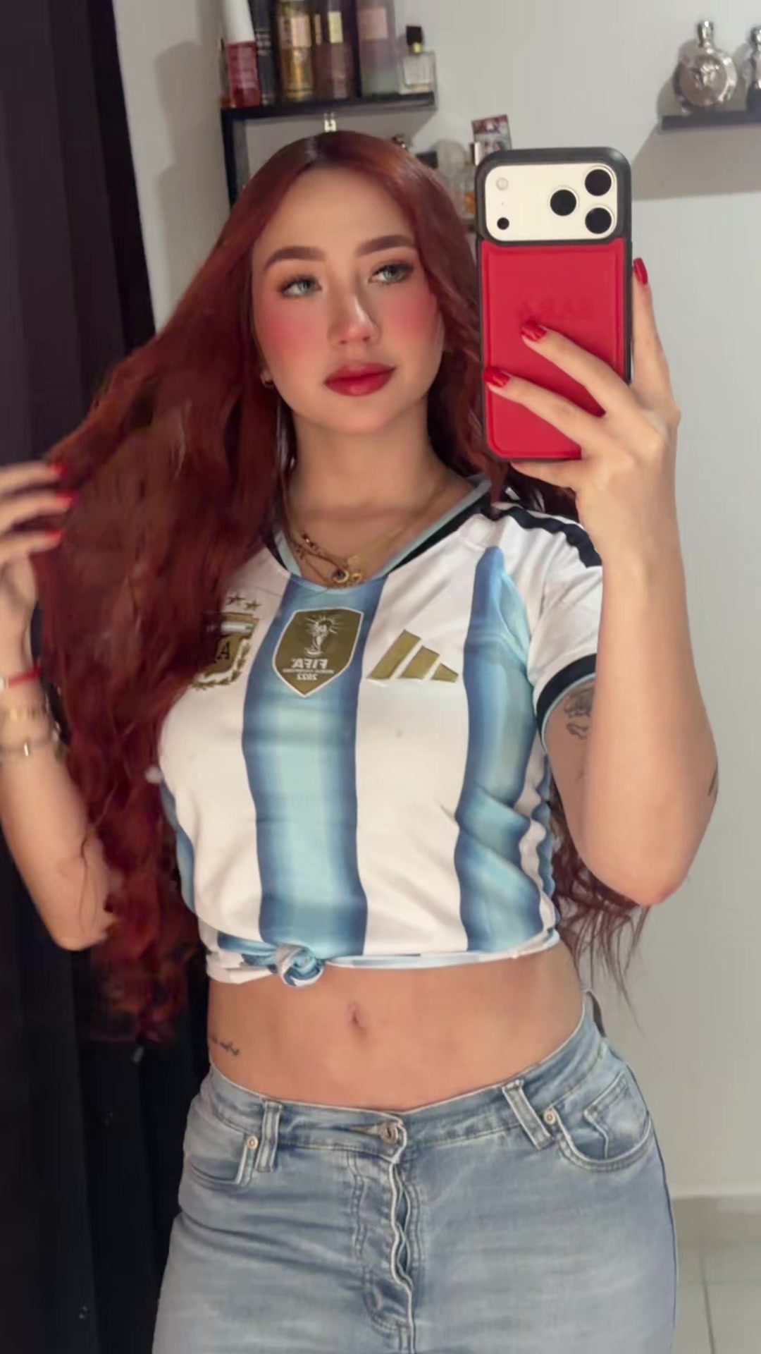 @Sara Montes👩🏻🦰
