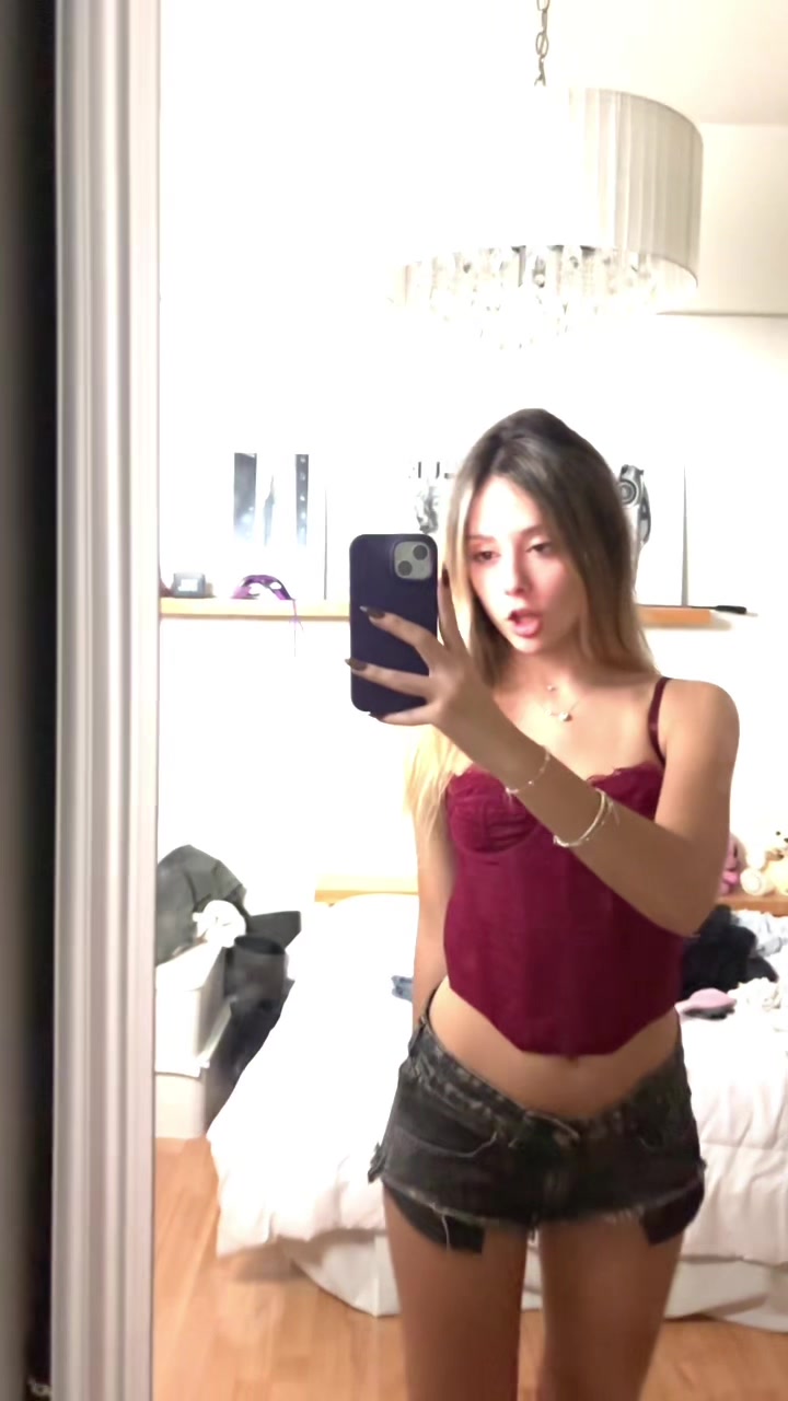 @𝐜𝐨★🪽