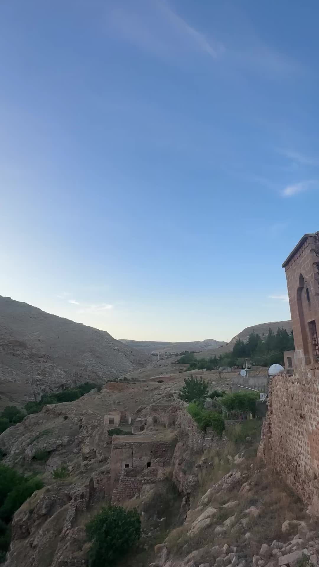 @E L İ 47