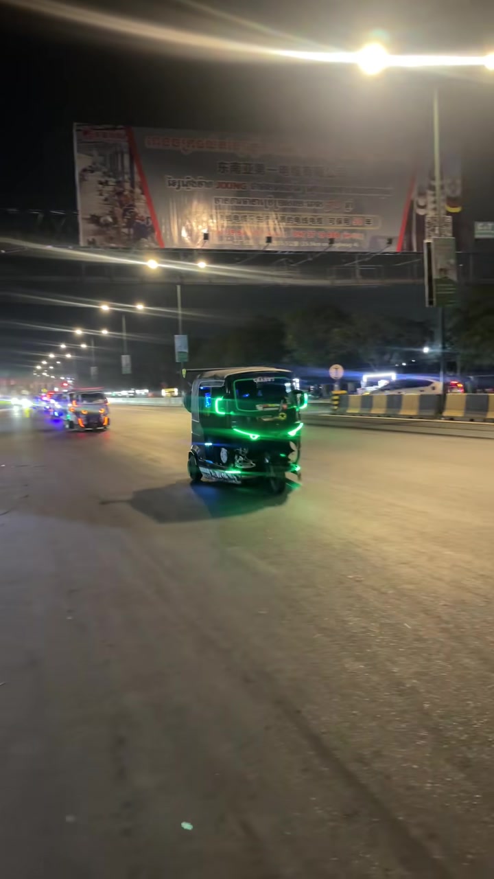 @陈 ៚ 陈(ក្មេងរត់កង់បី) T4.22🛺🦌