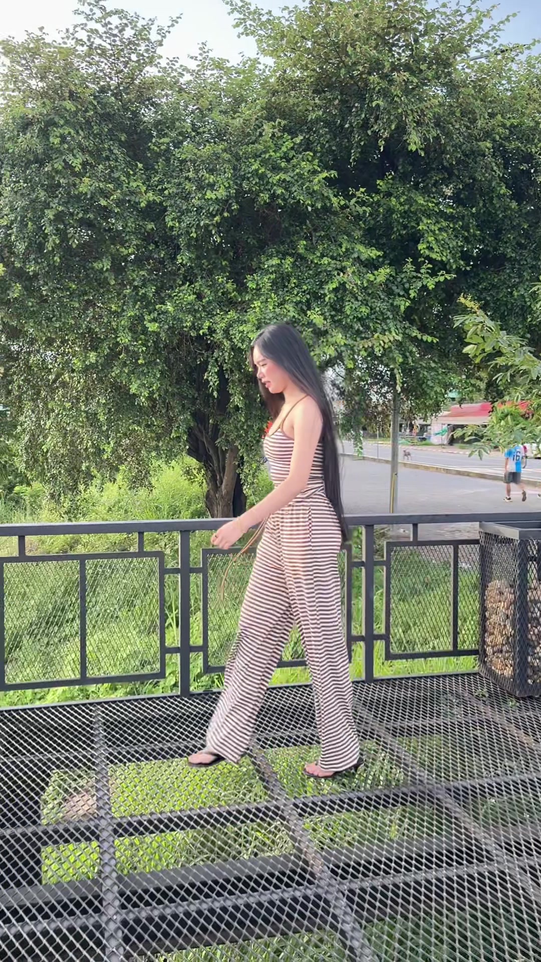 @อาริต้า สาวผมยาว