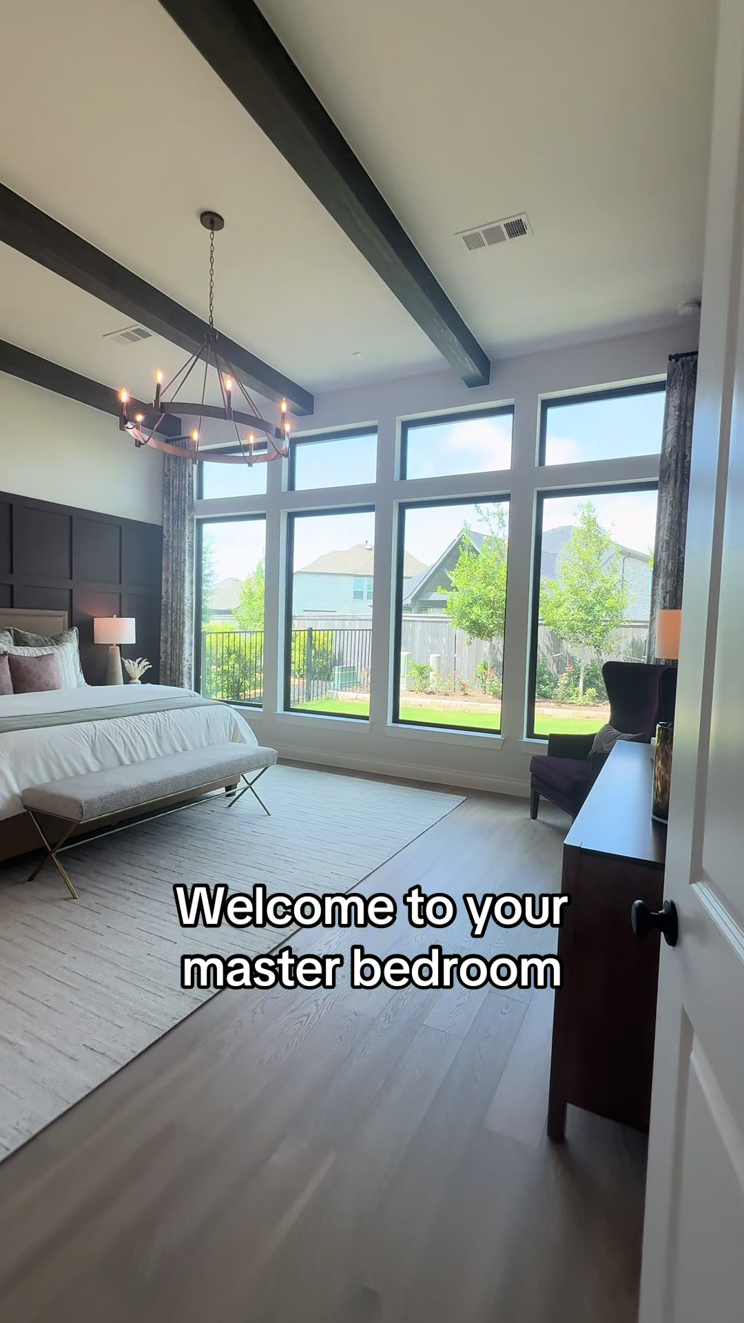 @Liz Guzman | HTX Real estate